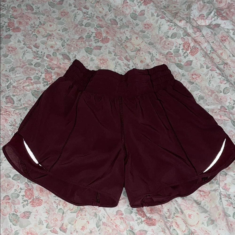 COPY - Women's Hotty Hot high rise shorts in Burgundy 4’’